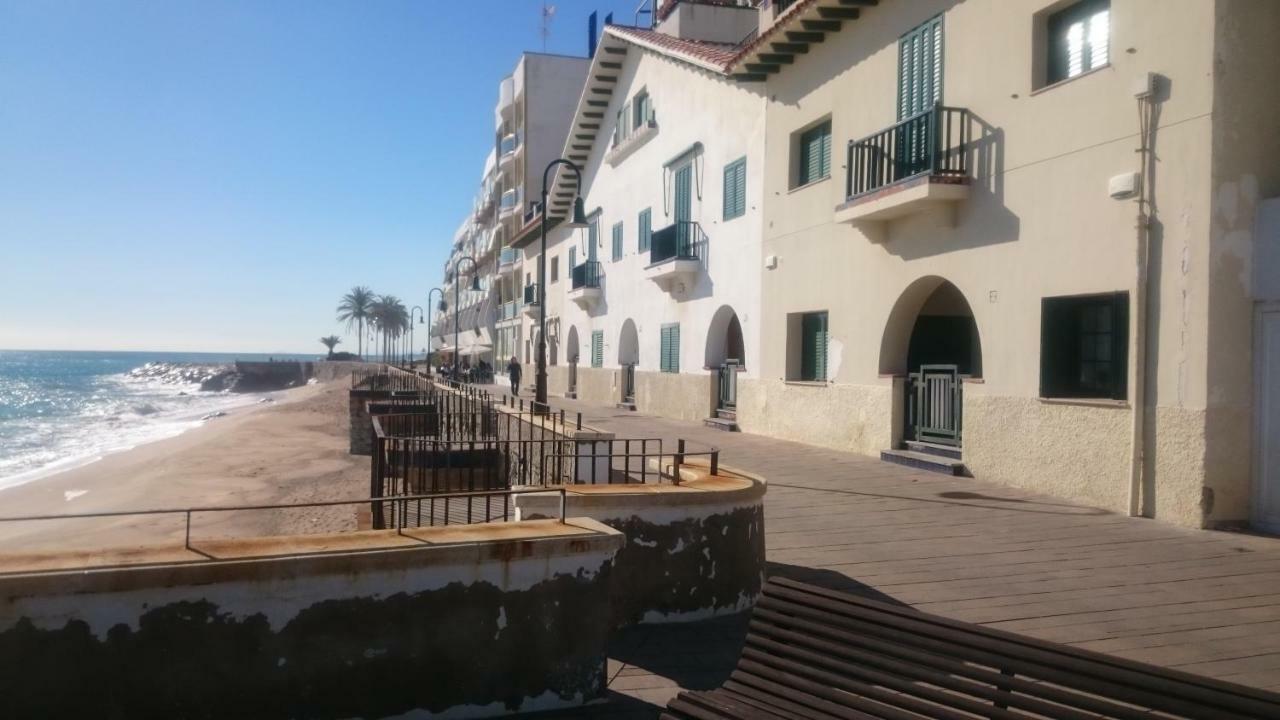 산폴데마 La Marina, Casa En Playa San Pol De Mar, Barcelona 빌라 외부 사진